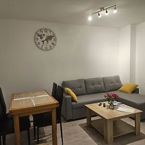 Joli En Face De Appartement Nantua